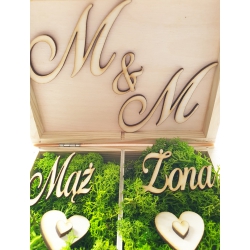 Drewniane pudełko na obrączki ślubne personalizacja, Mąż - Żona, mech.